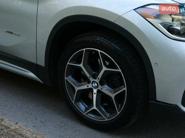 Сірий БМВ Х1, об'ємом двигуна 2 л та пробігом 111 тис. км за 17000 $, фото 51 на Automoto.ua