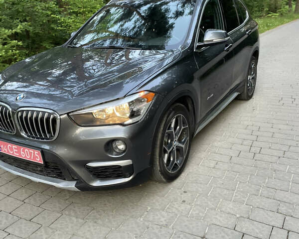 Серый БМВ Х1, объемом двигателя 2 л и пробегом 189 тыс. км за 14999 $, фото 1 на Automoto.ua