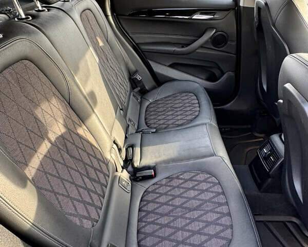 Серый БМВ Х1, объемом двигателя 2 л и пробегом 211 тыс. км за 19500 $, фото 14 на Automoto.ua