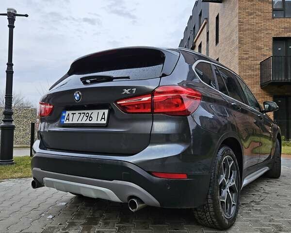 Серый БМВ Х1, объемом двигателя 2 л и пробегом 112 тыс. км за 18999 $, фото 7 на Automoto.ua