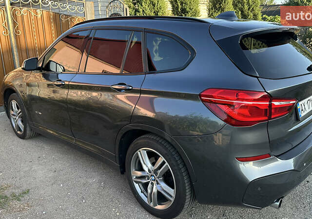 Серый БМВ Х1, объемом двигателя 2 л и пробегом 160 тыс. км за 22000 $, фото 4 на Automoto.ua