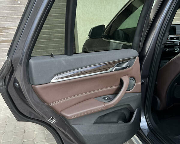 Сірий БМВ Х1, об'ємом двигуна 2 л та пробігом 164 тис. км за 16500 $, фото 18 на Automoto.ua