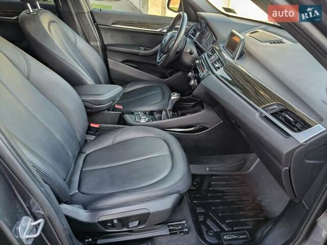 Серый БМВ Х1, объемом двигателя 2 л и пробегом 211 тыс. км за 16500 $, фото 4 на Automoto.ua