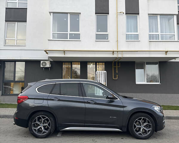 Серый БМВ Х1, объемом двигателя 2 л и пробегом 265 тыс. км за 16800 $, фото 1 на Automoto.ua