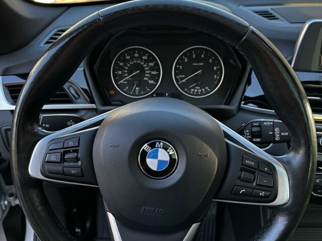 Сірий БМВ Х1, об'ємом двигуна 2 л та пробігом 120 тис. км за 17500 $, фото 11 на Automoto.ua