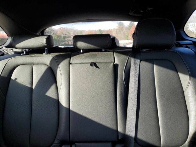 Сірий БМВ Х1, об'ємом двигуна 2 л та пробігом 26 тис. км за 4000 $, фото 9 на Automoto.ua