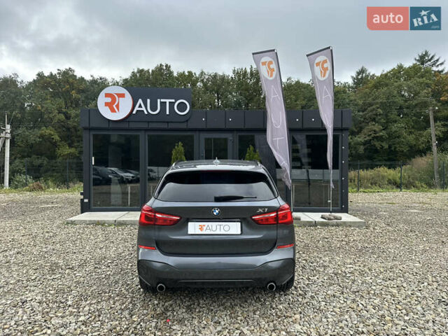 Серый БМВ Х1, объемом двигателя 2 л и пробегом 100 тыс. км за 17000 $, фото 3 на Automoto.ua