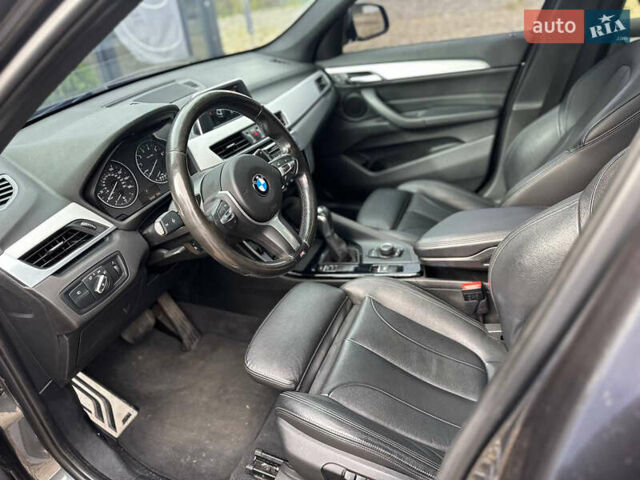 Сірий БМВ Х1, об'ємом двигуна 2 л та пробігом 100 тис. км за 16500 $, фото 15 на Automoto.ua