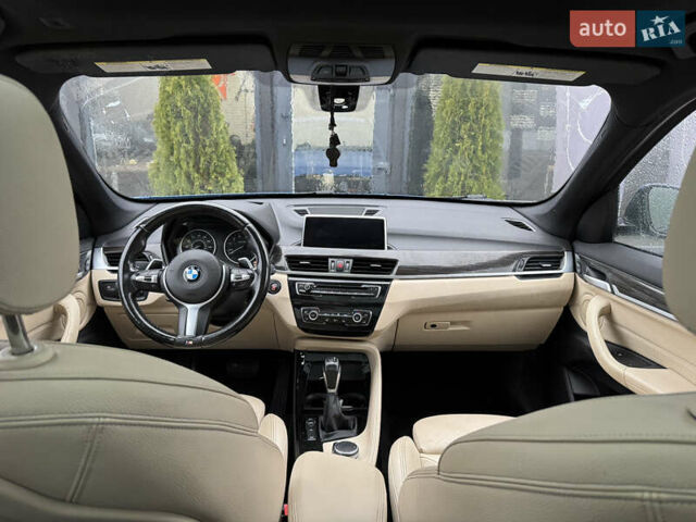 Сірий БМВ Х1, об'ємом двигуна 2 л та пробігом 198 тис. км за 12000 $, фото 9 на Automoto.ua