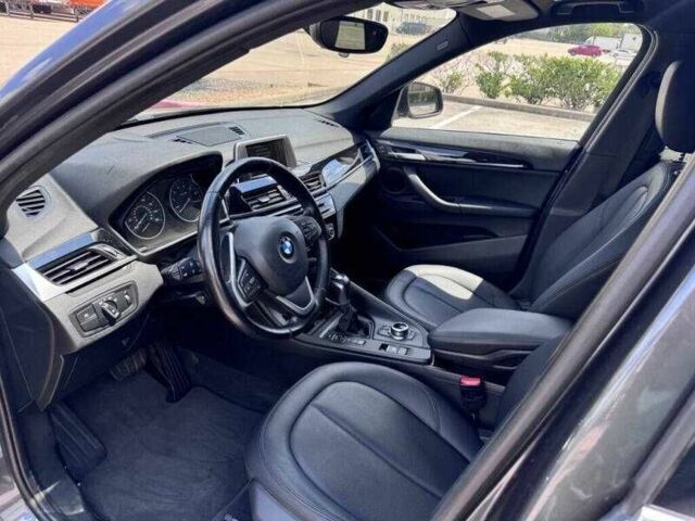 Серый БМВ Х1, объемом двигателя 2 л и пробегом 42 тыс. км за 4000 $, фото 9 на Automoto.ua