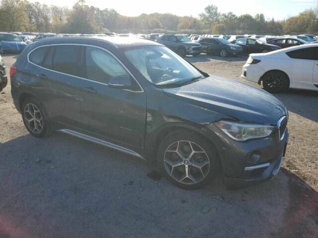 Серый БМВ Х1, объемом двигателя 0 л и пробегом 94 тыс. км за 2500 $, фото 3 на Automoto.ua