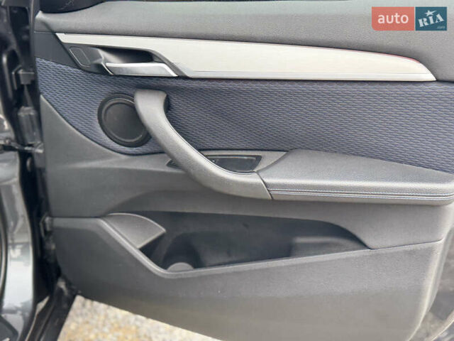 Серый БМВ Х1, объемом двигателя 2 л и пробегом 200 тыс. км за 21000 $, фото 69 на Automoto.ua