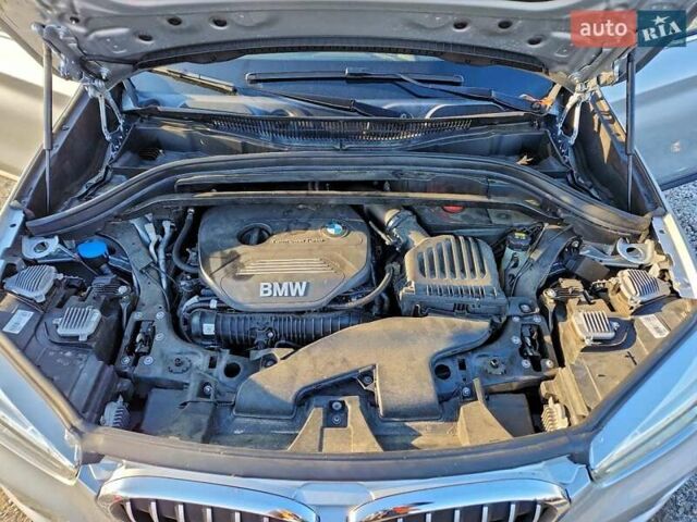 Сірий БМВ Х1, об'ємом двигуна 0 л та пробігом 82 тис. км за 3900 $, фото 11 на Automoto.ua