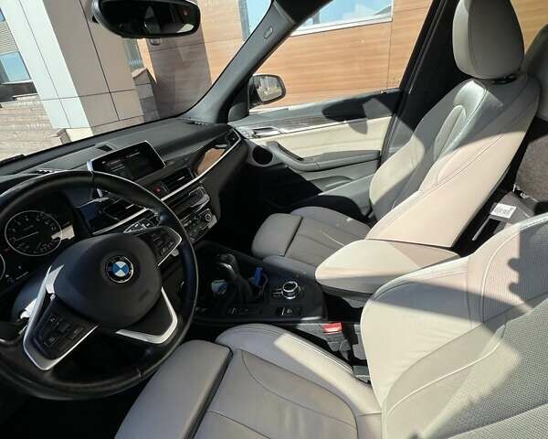 Серый БМВ Х1, объемом двигателя 2 л и пробегом 78 тыс. км за 21000 $, фото 7 на Automoto.ua