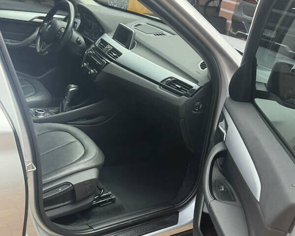 Серый БМВ Х1, объемом двигателя 1.5 л и пробегом 177 тыс. км за 21700 $, фото 12 на Automoto.ua