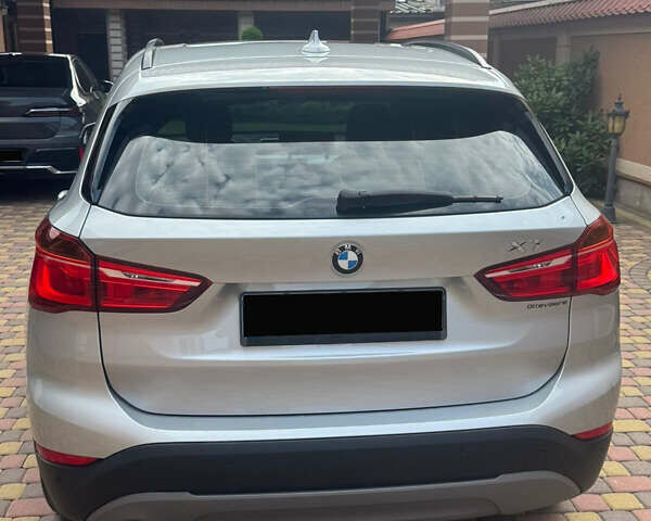 Серый БМВ Х1, объемом двигателя 1.5 л и пробегом 177 тыс. км за 21700 $, фото 16 на Automoto.ua