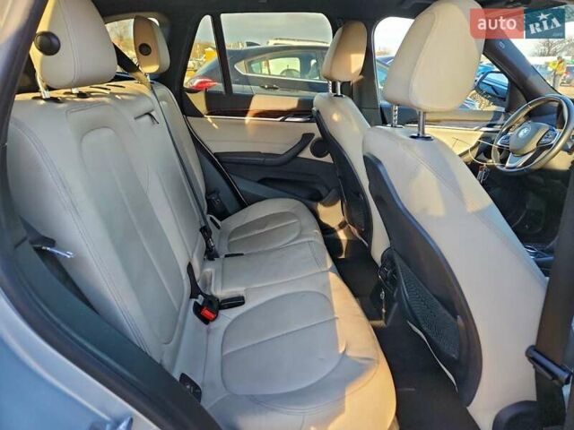 Сірий БМВ Х1, об'ємом двигуна 0 л та пробігом 82 тис. км за 3900 $, фото 10 на Automoto.ua