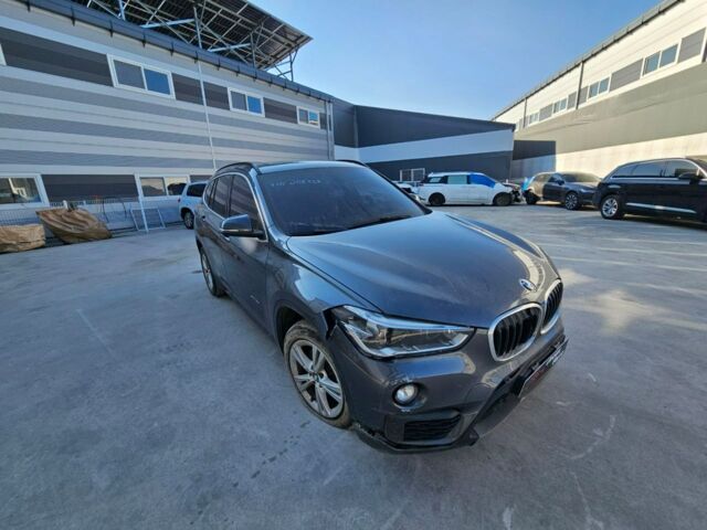 Серый БМВ Х1, объемом двигателя 2 л и пробегом 175 тыс. км за 16300 $, фото 7 на Automoto.ua