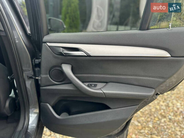 Сірий БМВ Х1, об'ємом двигуна 2 л та пробігом 100 тис. км за 16500 $, фото 18 на Automoto.ua