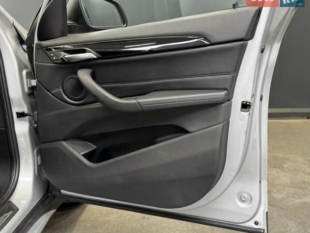 Серый БМВ Х1, объемом двигателя 2 л и пробегом 109 тыс. км за 17900 $, фото 43 на Automoto.ua