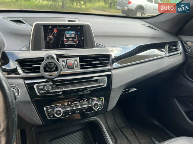 Сірий БМВ Х1, об'ємом двигуна 2 л та пробігом 115 тис. км за 20000 $, фото 12 на Automoto.ua