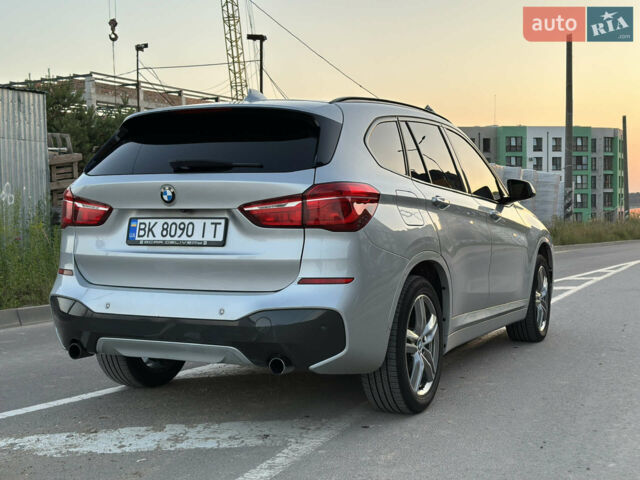 Сірий БМВ Х1, об'ємом двигуна 2 л та пробігом 175 тис. км за 16000 $, фото 1 на Automoto.ua