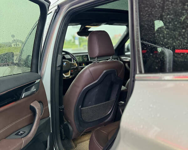 Сірий БМВ Х1, об'ємом двигуна 2 л та пробігом 124 тис. км за 19500 $, фото 39 на Automoto.ua