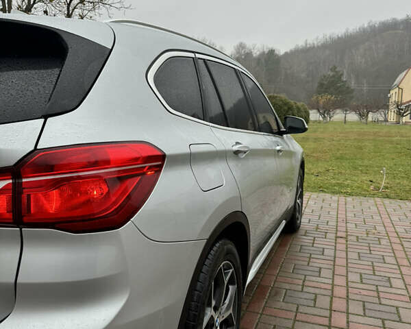 Сірий БМВ Х1, об'ємом двигуна 2 л та пробігом 202 тис. км за 18500 $, фото 15 на Automoto.ua