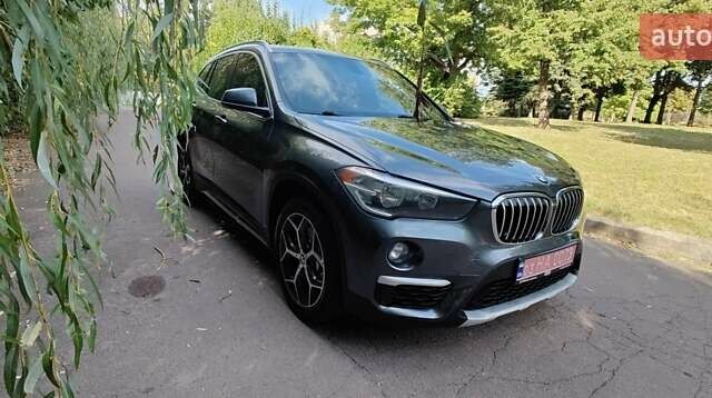 Сірий БМВ Х1, об'ємом двигуна 2.8 л та пробігом 142 тис. км за 19999 $, фото 8 на Automoto.ua