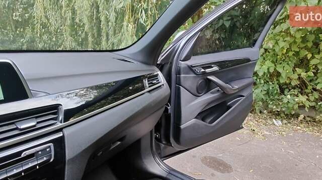 Сірий БМВ Х1, об'ємом двигуна 2.8 л та пробігом 142 тис. км за 19999 $, фото 35 на Automoto.ua
