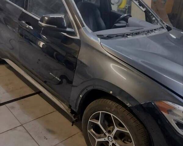 Серый БМВ Х1, объемом двигателя 2 л и пробегом 93 тыс. км за 11000 $, фото 12 на Automoto.ua