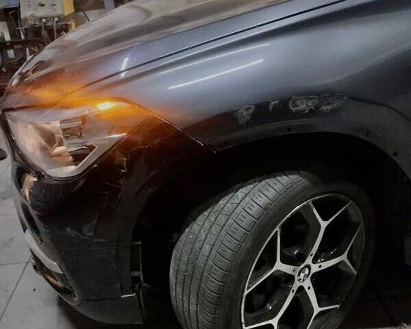 Серый БМВ Х1, объемом двигателя 2 л и пробегом 93 тыс. км за 11000 $, фото 8 на Automoto.ua