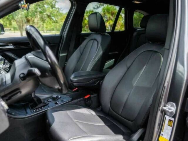 Серый БМВ Х1, объемом двигателя 2 л и пробегом 31 тыс. км за 12800 $, фото 8 на Automoto.ua