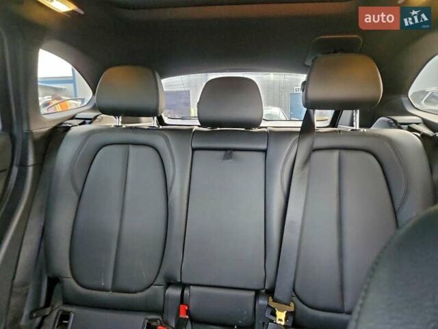 Сірий БМВ Х1, об'ємом двигуна 2 л та пробігом 117 тис. км за 4100 $, фото 9 на Automoto.ua