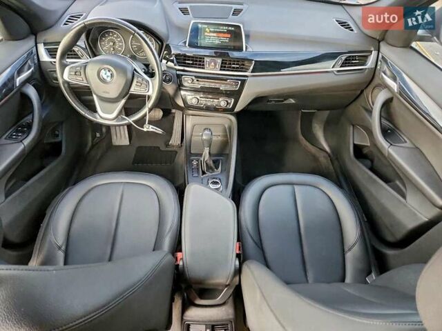 Сірий БМВ Х1, об'ємом двигуна 2 л та пробігом 117 тис. км за 4100 $, фото 7 на Automoto.ua