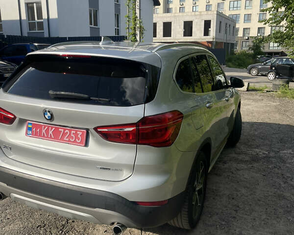 Серый БМВ Х1, объемом двигателя 2 л и пробегом 82 тыс. км за 19300 $, фото 3 на Automoto.ua