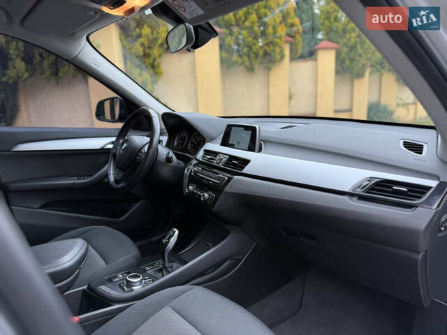Серый БМВ Х1, объемом двигателя 2 л и пробегом 249 тыс. км за 18900 $, фото 46 на Automoto.ua