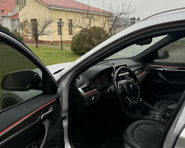 Сірий БМВ Х1, об'ємом двигуна 2 л та пробігом 202 тис. км за 18500 $, фото 21 на Automoto.ua