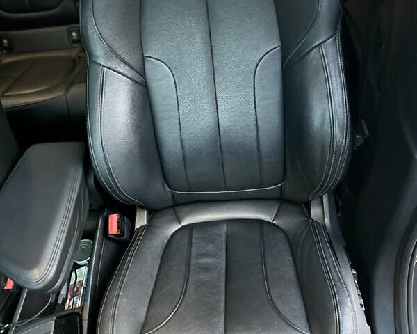Серый БМВ Х1, объемом двигателя 2 л и пробегом 98 тыс. км за 19900 $, фото 8 на Automoto.ua