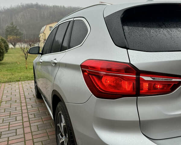 Сірий БМВ Х1, об'ємом двигуна 2 л та пробігом 202 тис. км за 18500 $, фото 16 на Automoto.ua