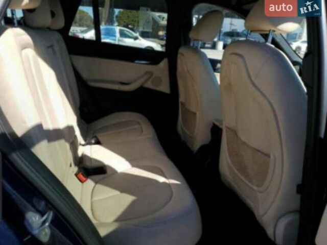 Серый БМВ Х1, объемом двигателя 0 л и пробегом 150 тыс. км за 14500 $, фото 5 на Automoto.ua