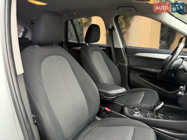 Серый БМВ Х1, объемом двигателя 2 л и пробегом 249 тыс. км за 18900 $, фото 44 на Automoto.ua