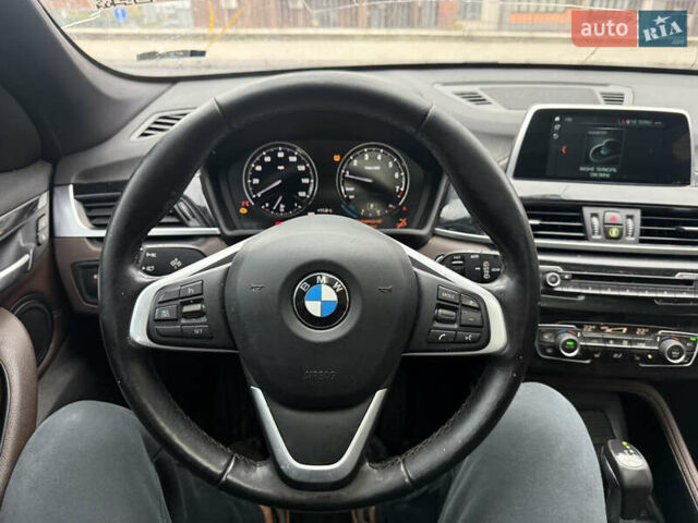 Сірий БМВ Х1, об'ємом двигуна 2 л та пробігом 188 тис. км за 11500 $, фото 41 на Automoto.ua
