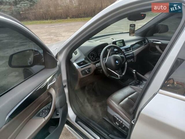 Сірий БМВ Х1, об'ємом двигуна 2 л та пробігом 189 тис. км за 16500 $, фото 13 на Automoto.ua