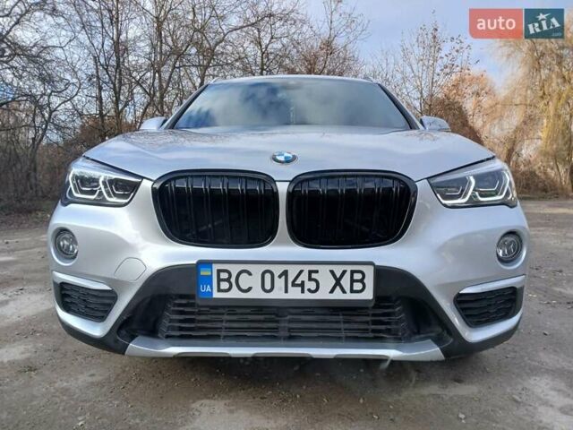 Сірий БМВ Х1, об'ємом двигуна 2 л та пробігом 189 тис. км за 16500 $, фото 11 на Automoto.ua