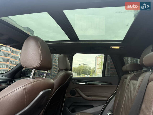 Сірий БМВ Х1, об'ємом двигуна 2 л та пробігом 188 тис. км за 11500 $, фото 31 на Automoto.ua