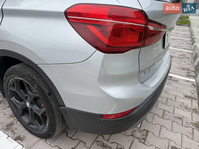 Сірий БМВ Х1, об'ємом двигуна 2 л та пробігом 188 тис. км за 11500 $, фото 17 на Automoto.ua