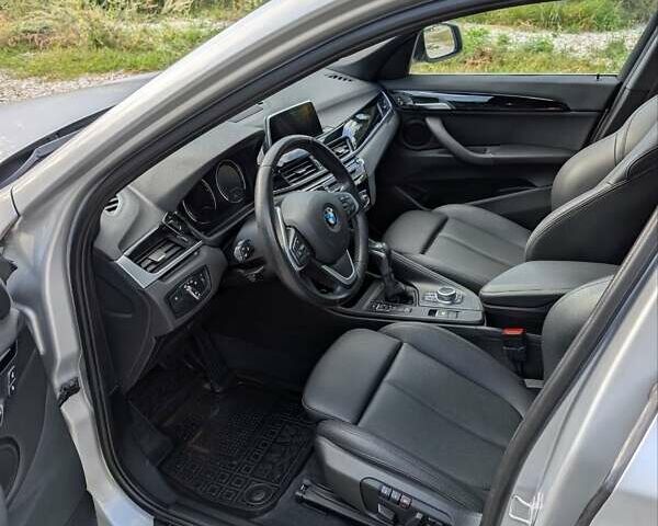 Сірий БМВ Х1, об'ємом двигуна 2 л та пробігом 85 тис. км за 21000 $, фото 16 на Automoto.ua