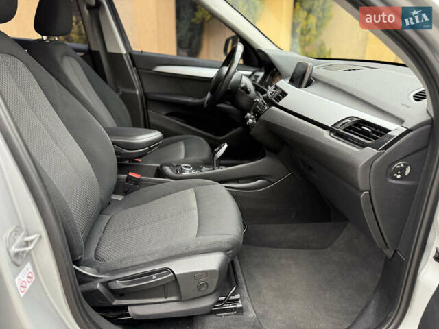 Серый БМВ Х1, объемом двигателя 2 л и пробегом 249 тыс. км за 18900 $, фото 45 на Automoto.ua