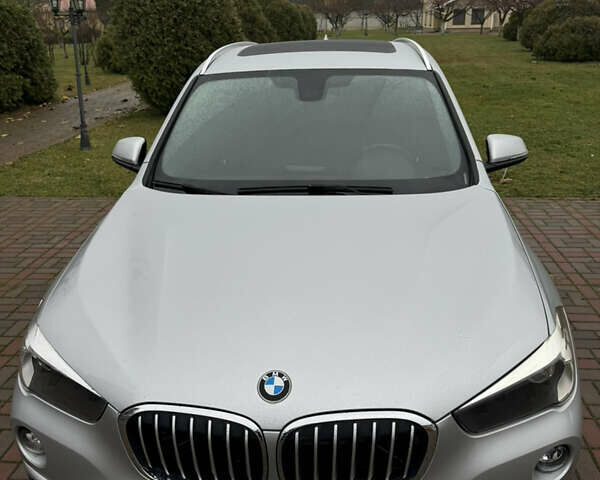 Сірий БМВ Х1, об'ємом двигуна 2 л та пробігом 202 тис. км за 18500 $, фото 10 на Automoto.ua